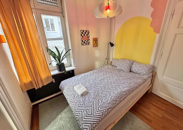 Cozy In Historic * Висбаден