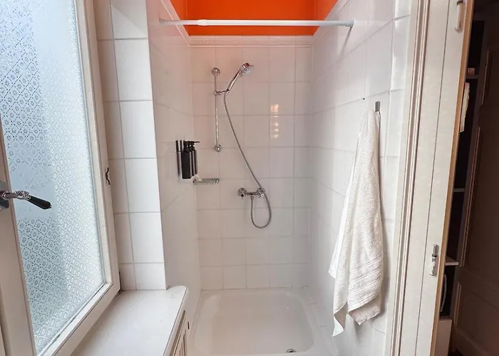 Апартаменты Cozy In Historic